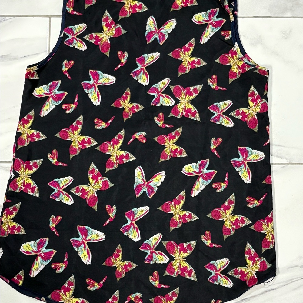 SingWing Butterfly Patterned Sleveless Blouse